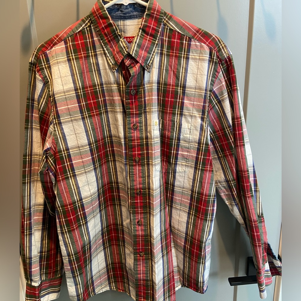 IZOD Long Sleeved shirt